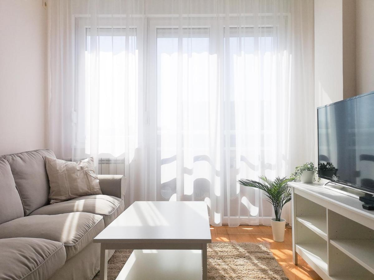 Filinhome Papa Suite 4 Нови Сад Екстериор снимка